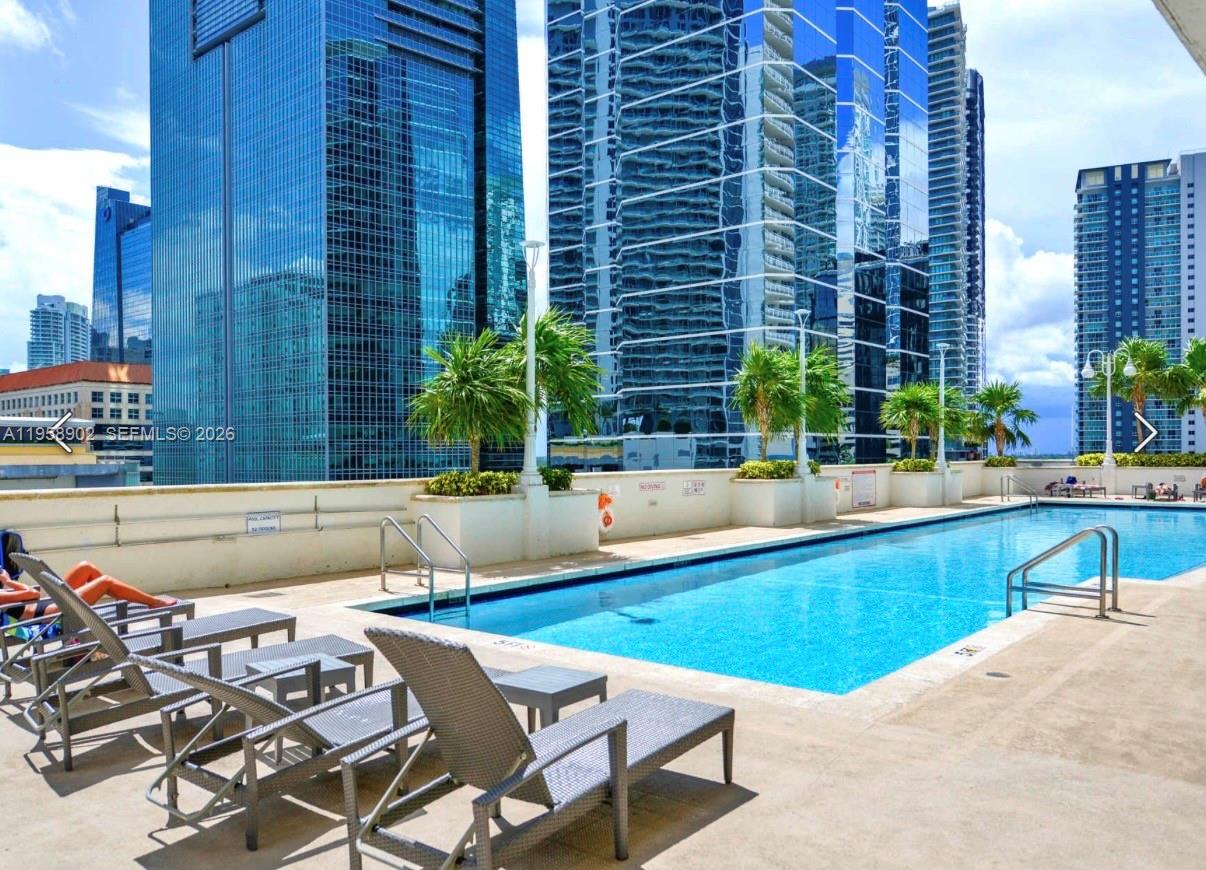 1200 Brickell Bay Dr #1509, Miami FL 33131