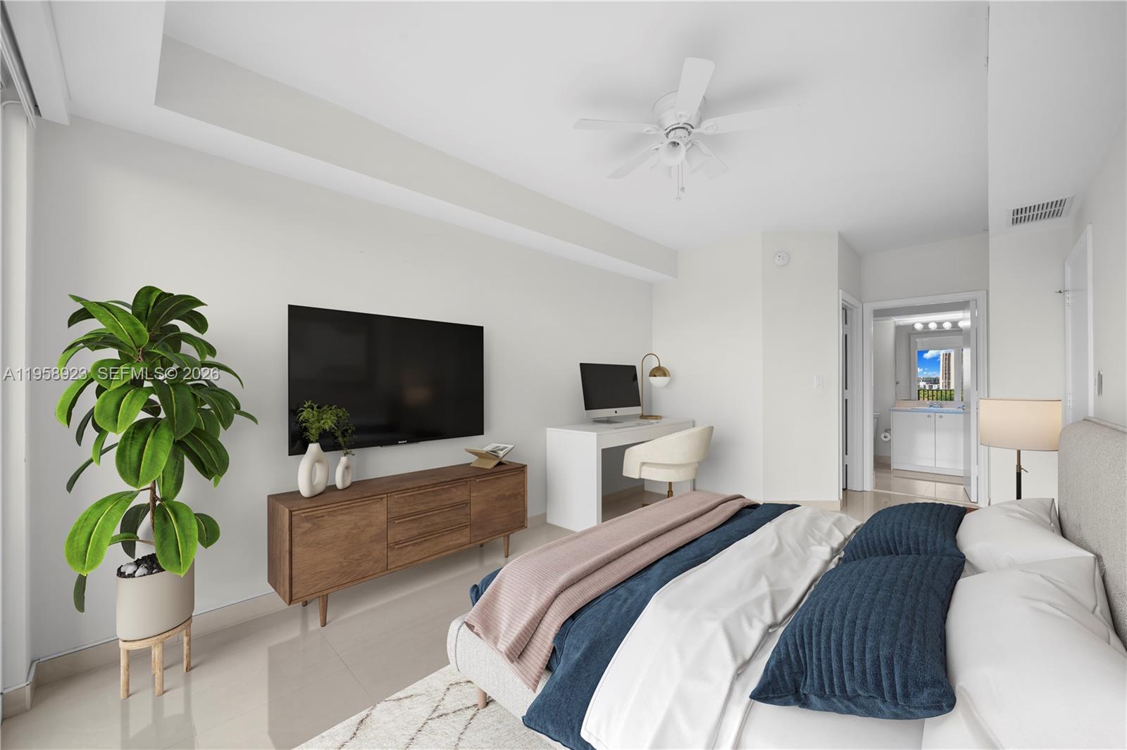 19900 E Country Club Dr #706, Aventura FL 33180