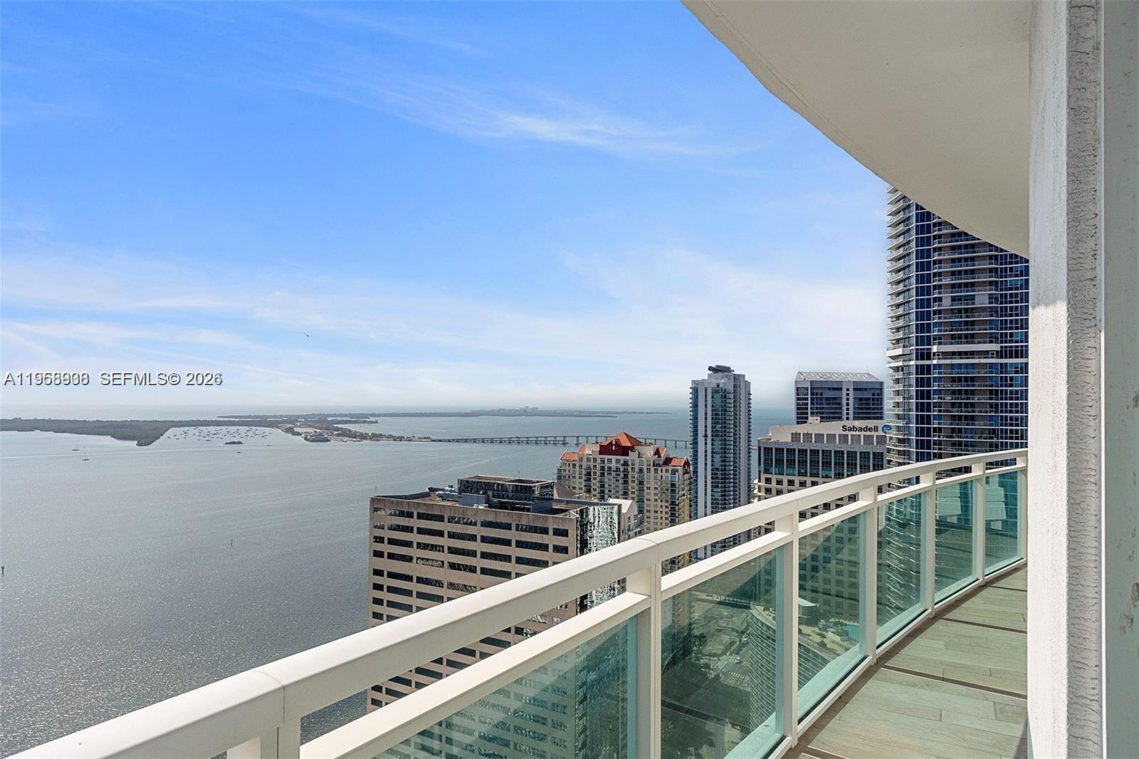 950 Brickell Bay Dr #4411, Miami FL 33131