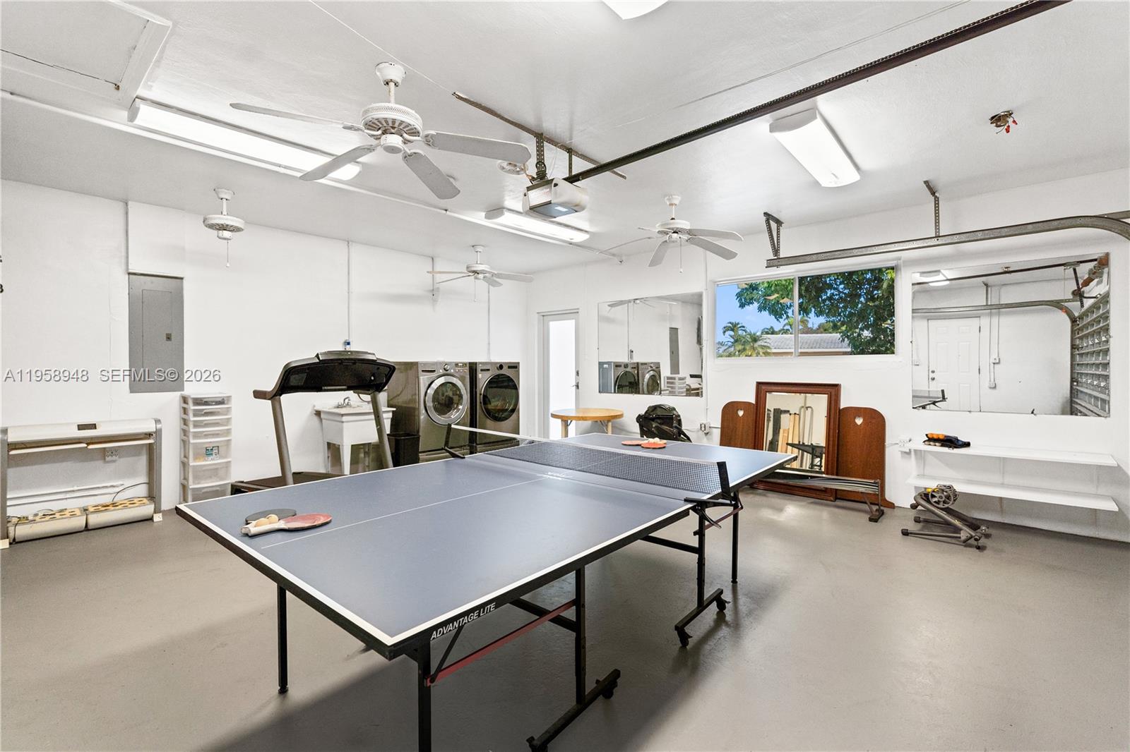 3633 NE 24th Ave, Fort Lauderdale FL 33308
