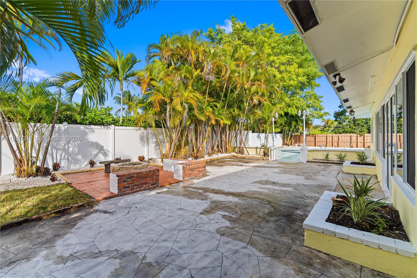 3633 NE 24th Ave, Fort Lauderdale FL 33308
