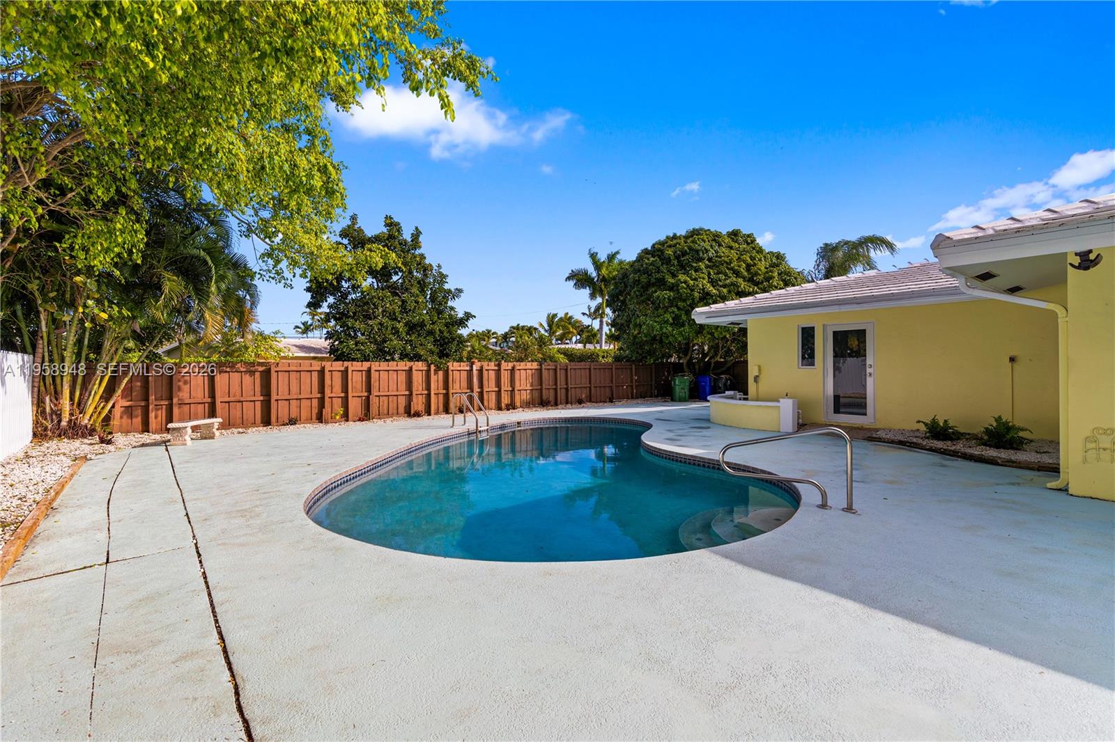 3633 NE 24th Ave, Fort Lauderdale FL 33308