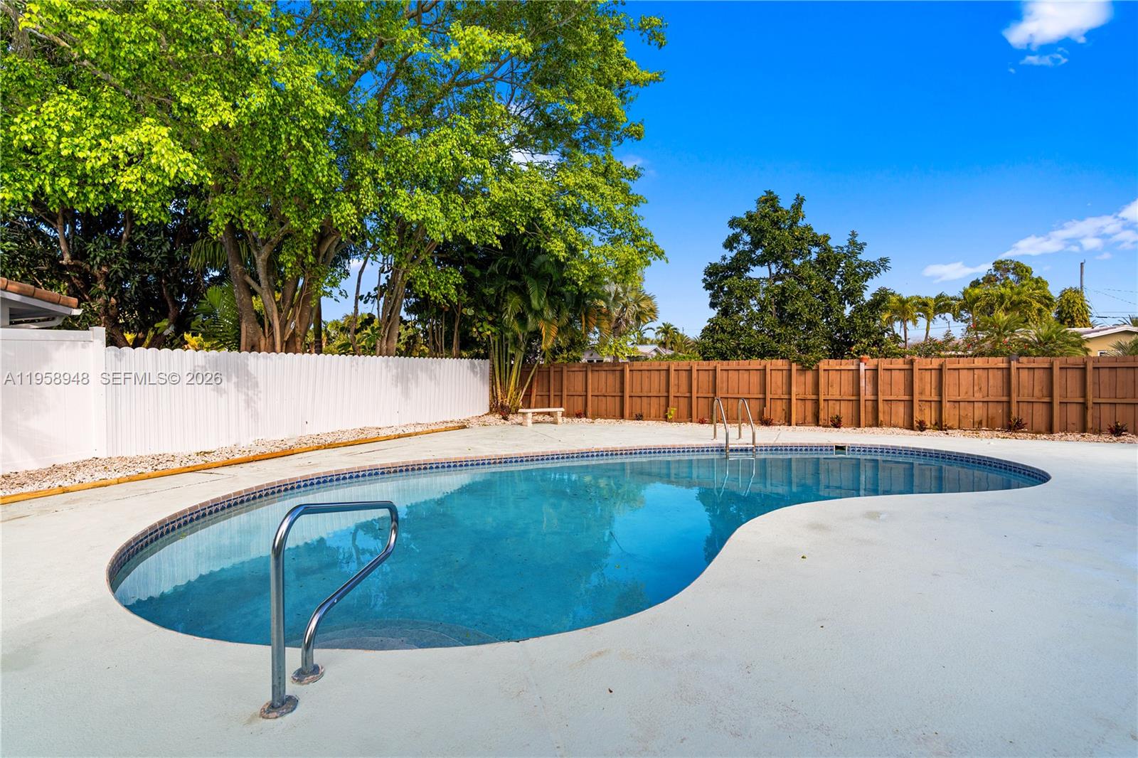 3633 NE 24th Ave, Fort Lauderdale FL 33308