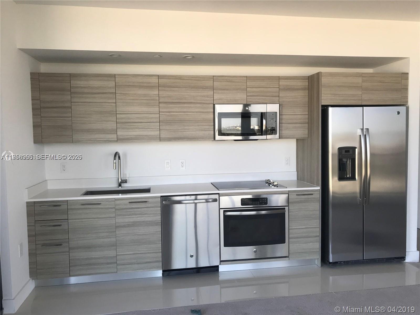 121 NE 34th St #2816, Miami FL 33137