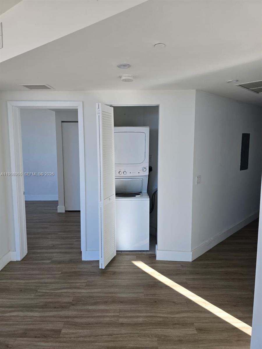121 NE 34th St #2816, Miami FL 33137