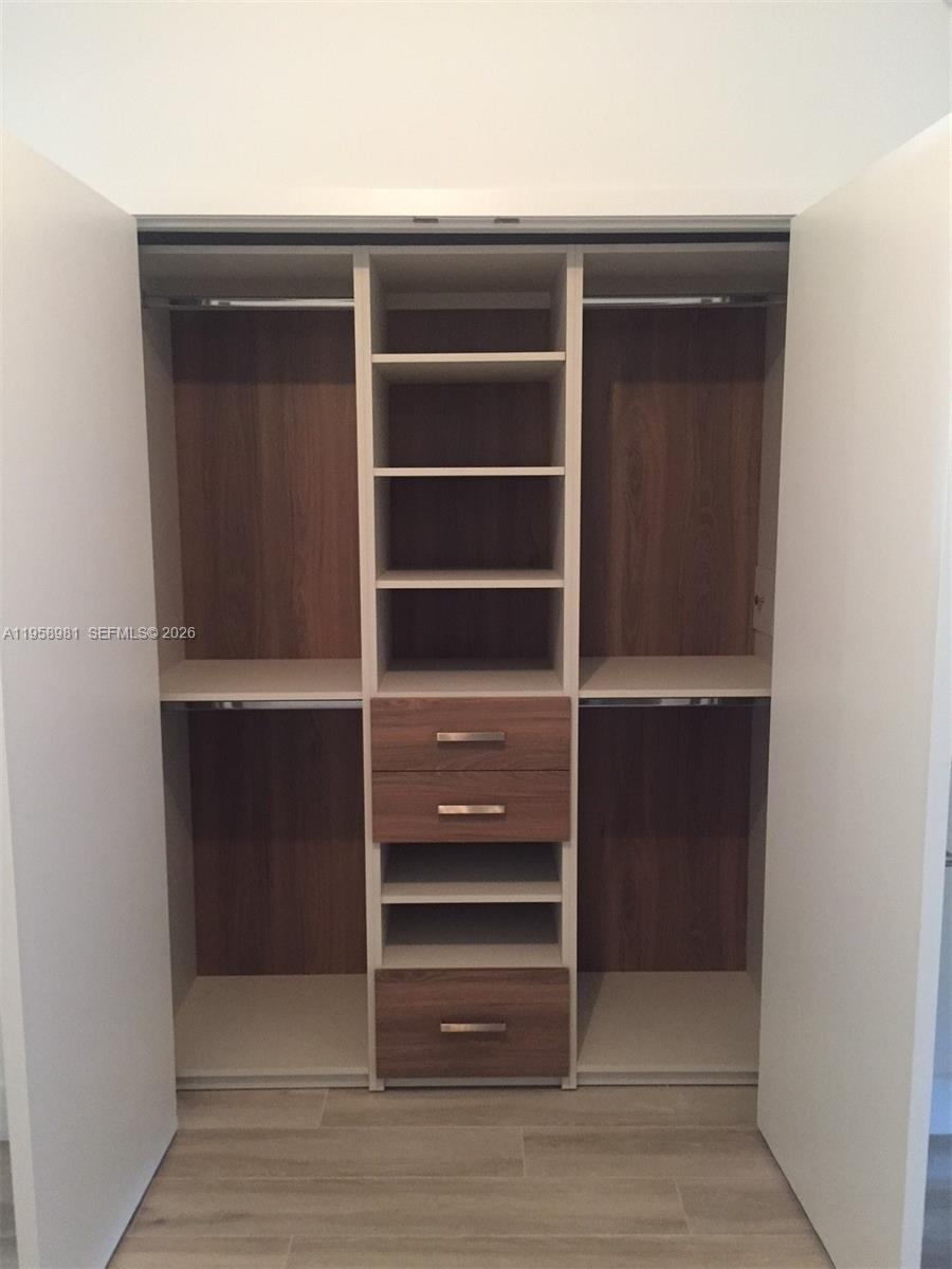 2900 NE 7th Ave #906, Miami FL 33137