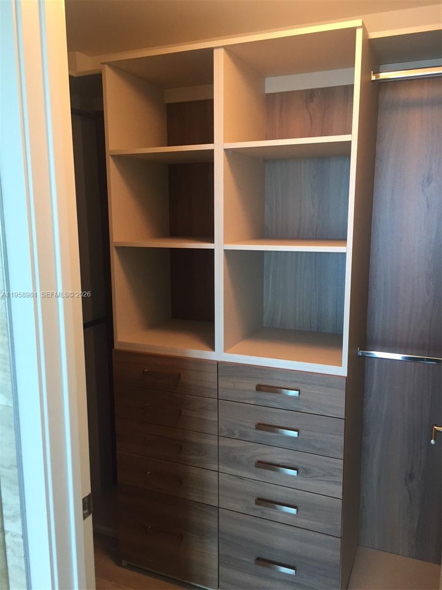 2900 NE 7th Ave #906, Miami FL 33137