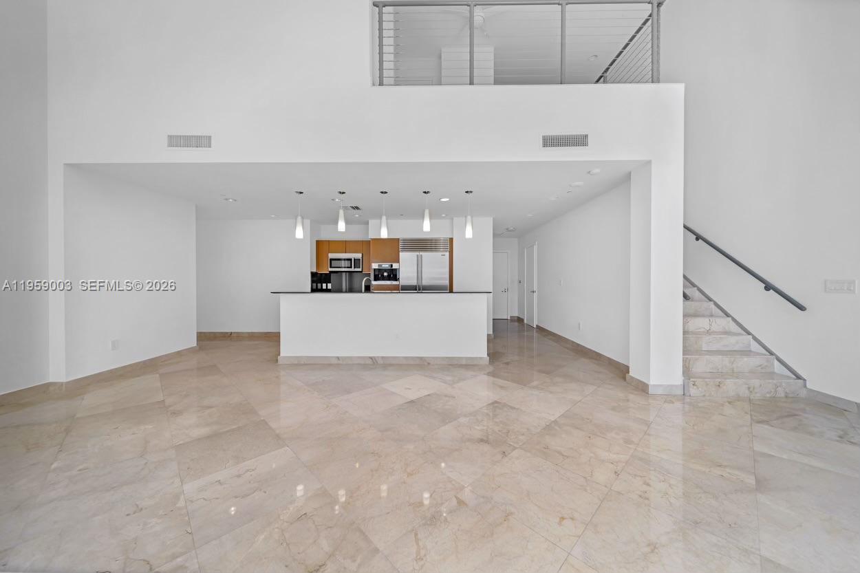 1060 Brickell Ave #4505, Miami FL 33131