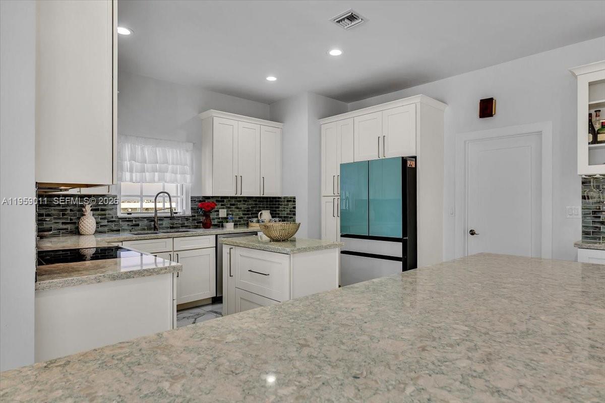 1700 Cleveland Rd, Miami Beach FL 33141