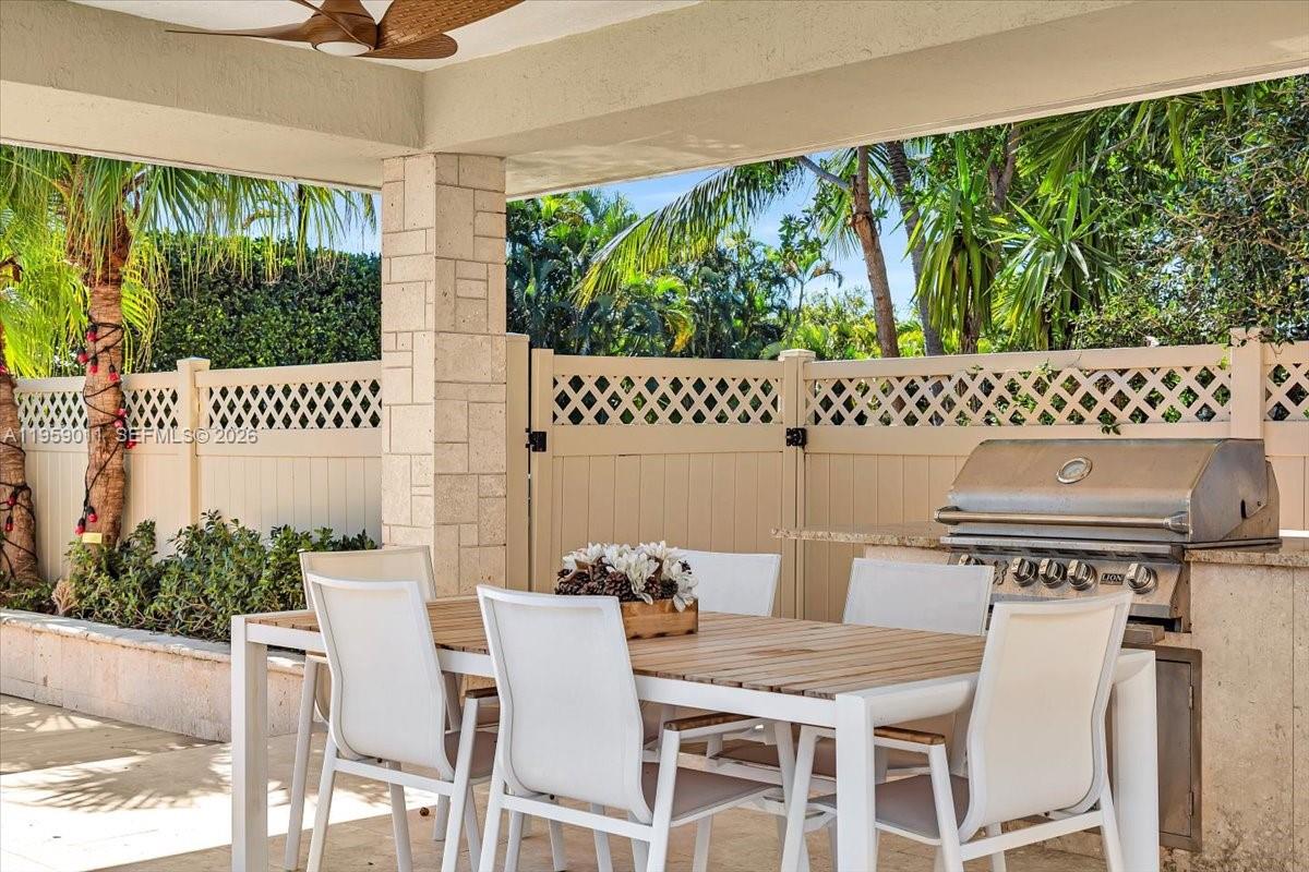 1700 Cleveland Rd, Miami Beach FL 33141