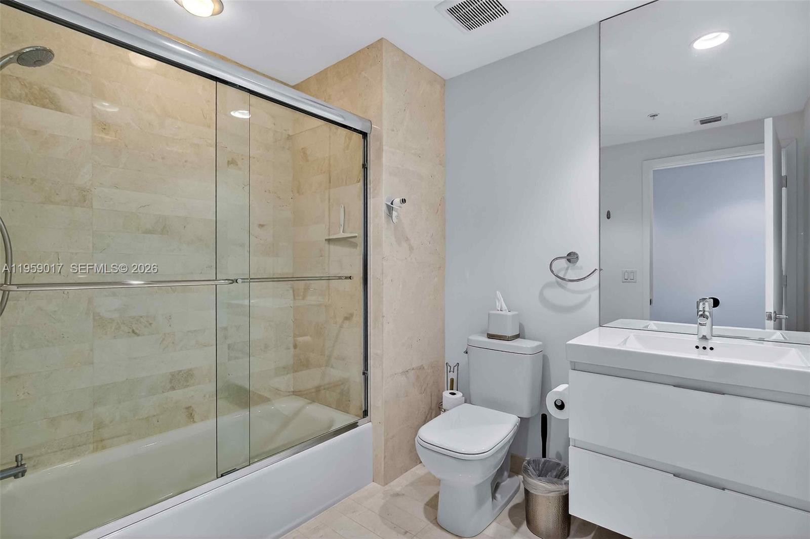 17111 Biscayne Blvd #706, North Miami Beach FL 33160