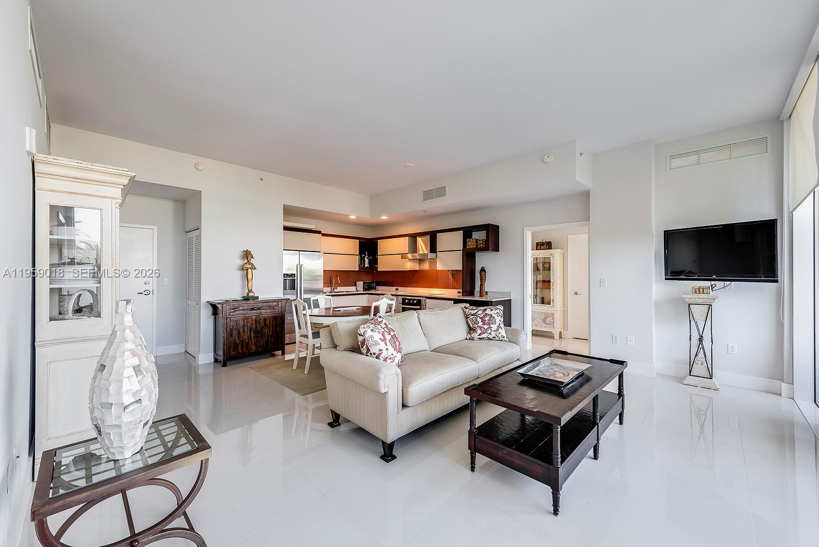 2100 Park Ave #301, Miami Beach FL 33139