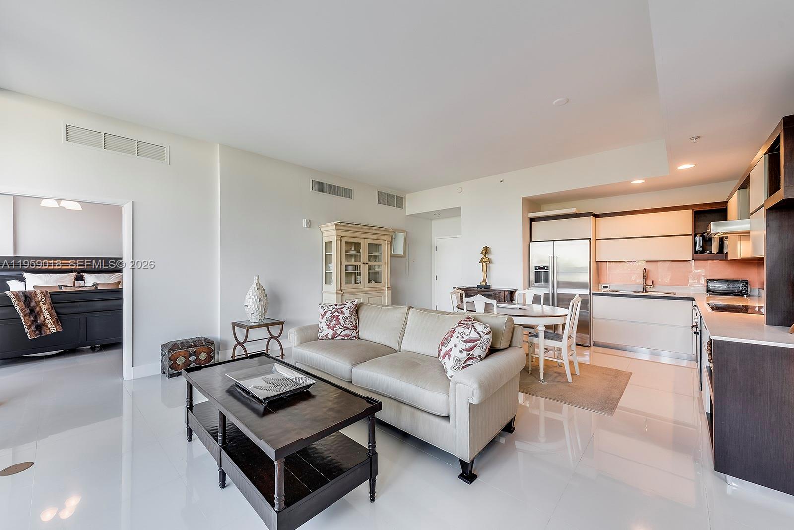 2100 Park Ave #301, Miami Beach FL 33139