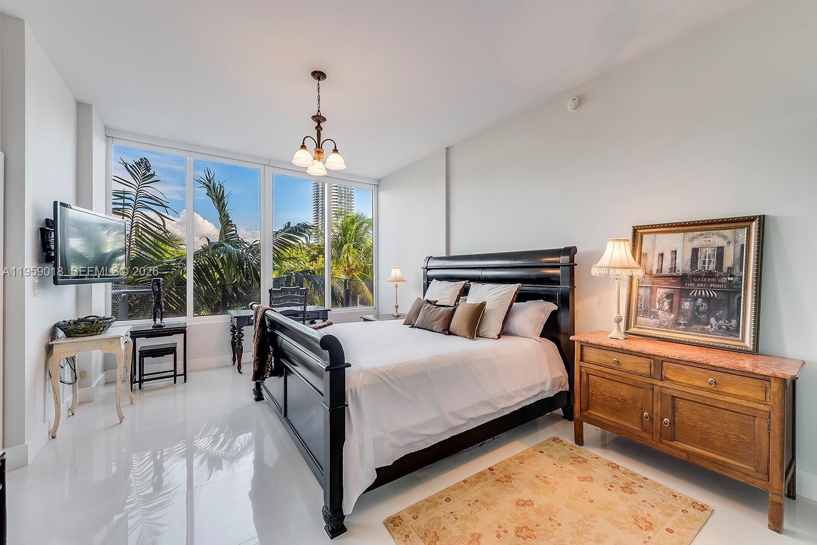 2100 Park Ave #301, Miami Beach FL 33139