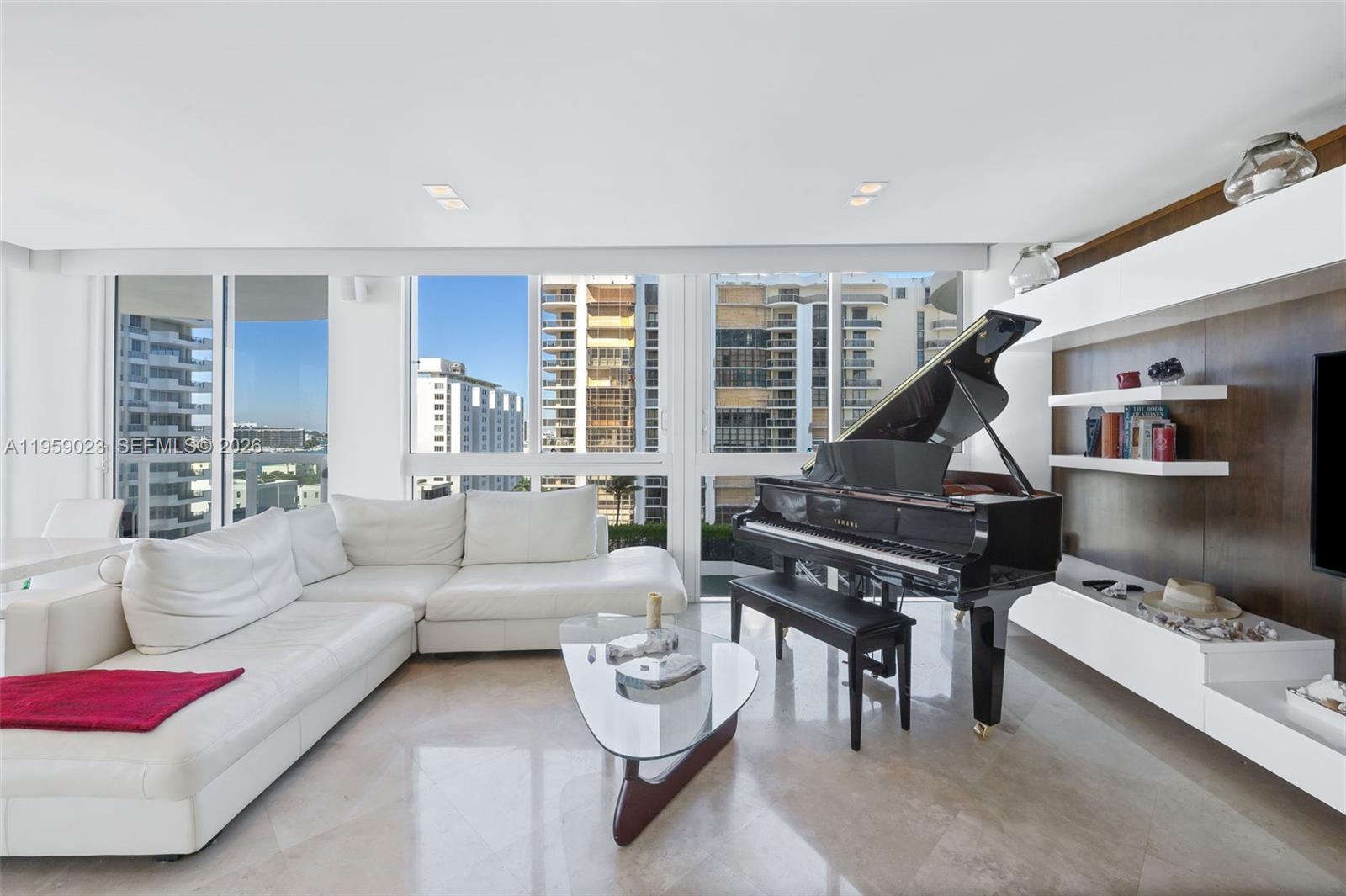 6365 Collins Ave #1008, Miami Beach FL 33141