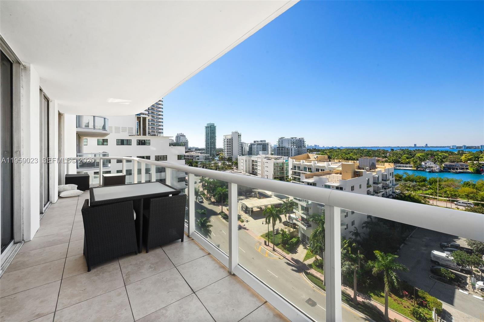 6365 Collins Ave #1008, Miami Beach FL 33141
