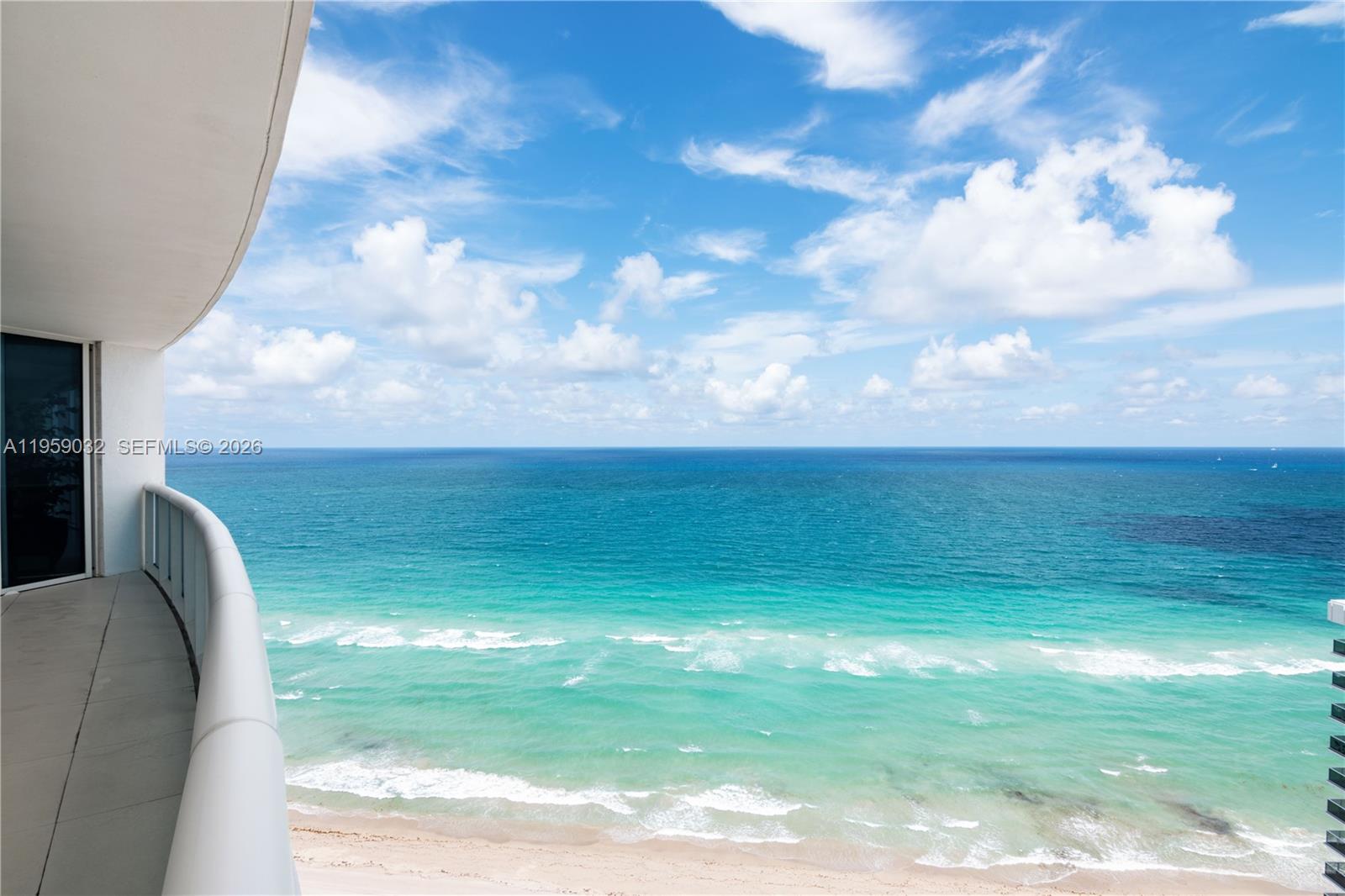2711 S Ocean Dr #2205, Hollywood FL 33019