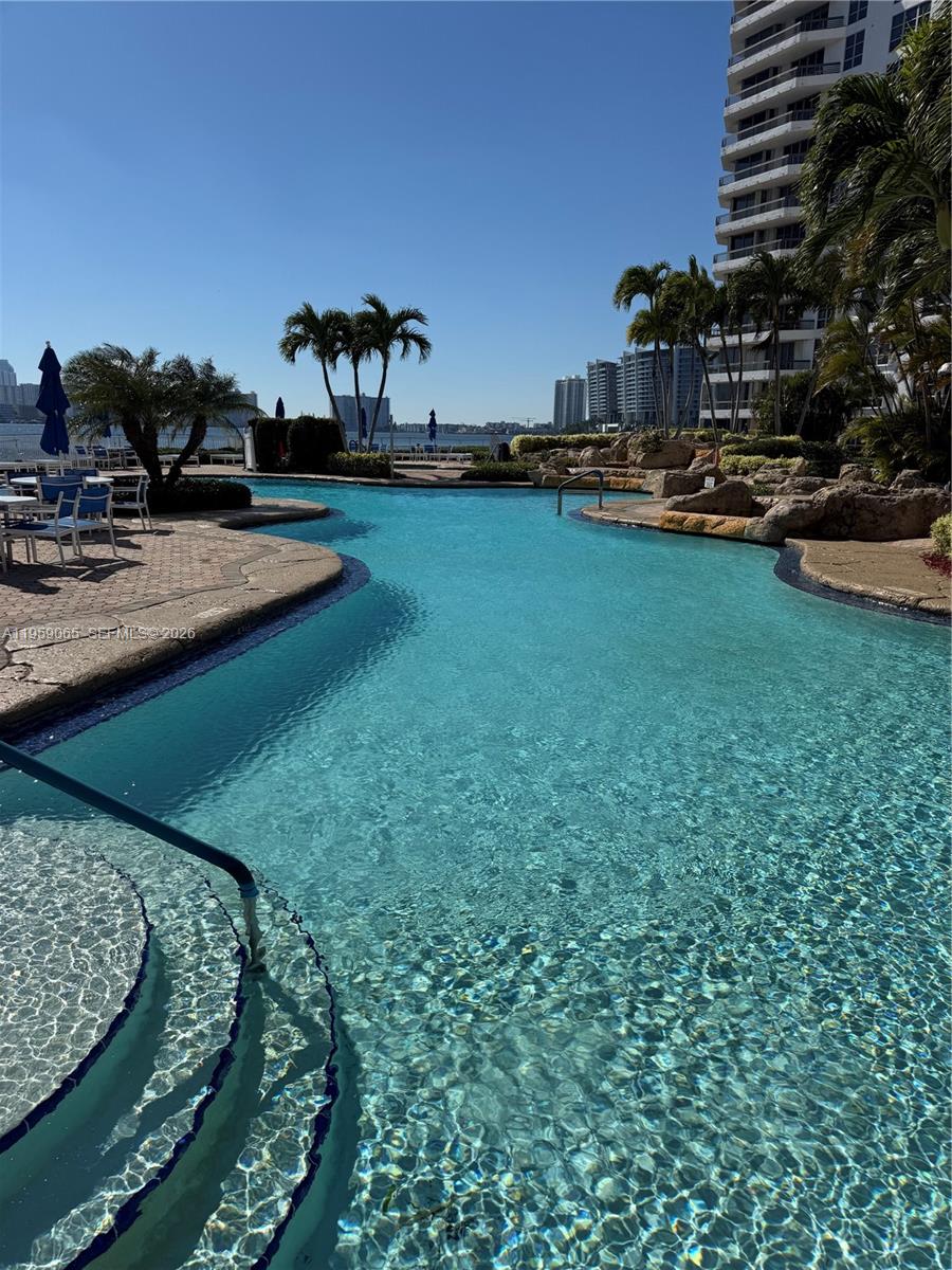 19101 NE 36th Ct #2406, Aventura FL 33180