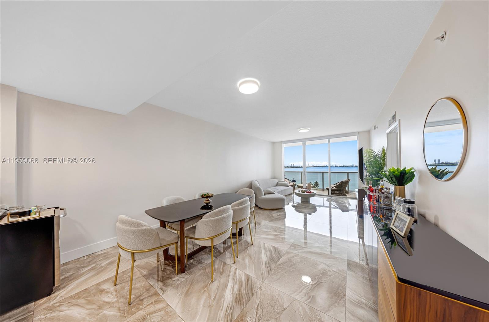 600 NE 27th St #1004, Miami FL 33137