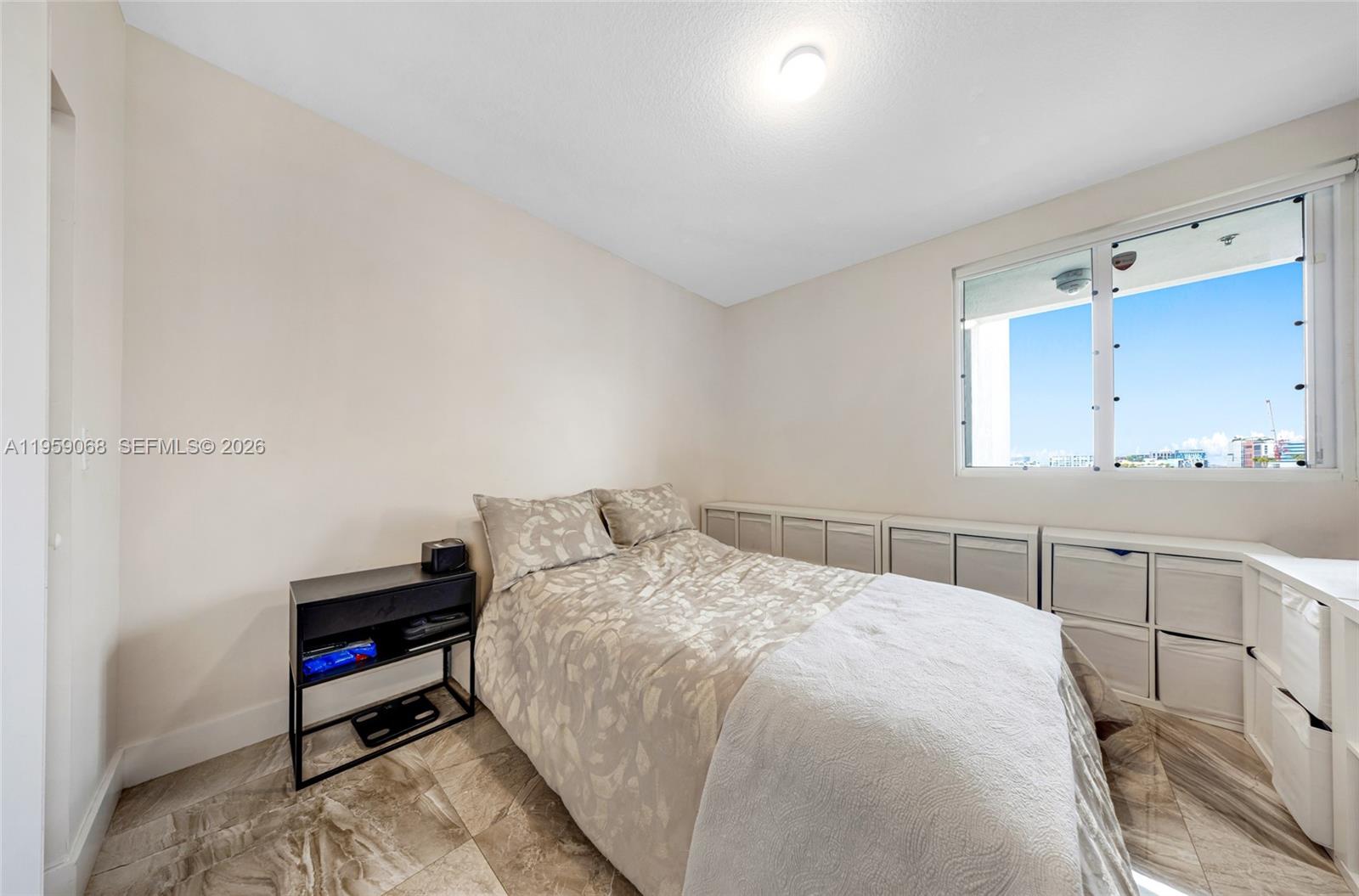 600 NE 27th St #1004, Miami FL 33137