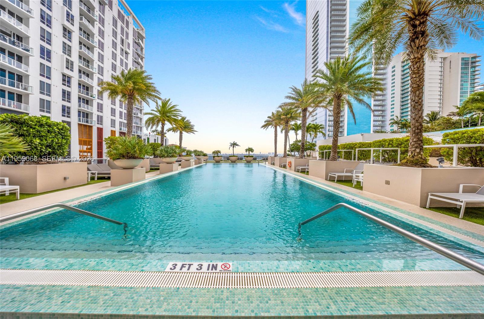 600 NE 27th St #1004, Miami FL 33137