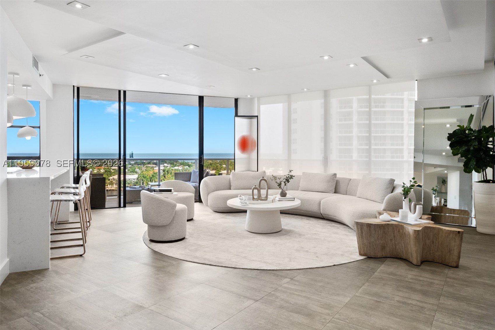 20281 E Country Club Dr #808, Aventura FL 33180