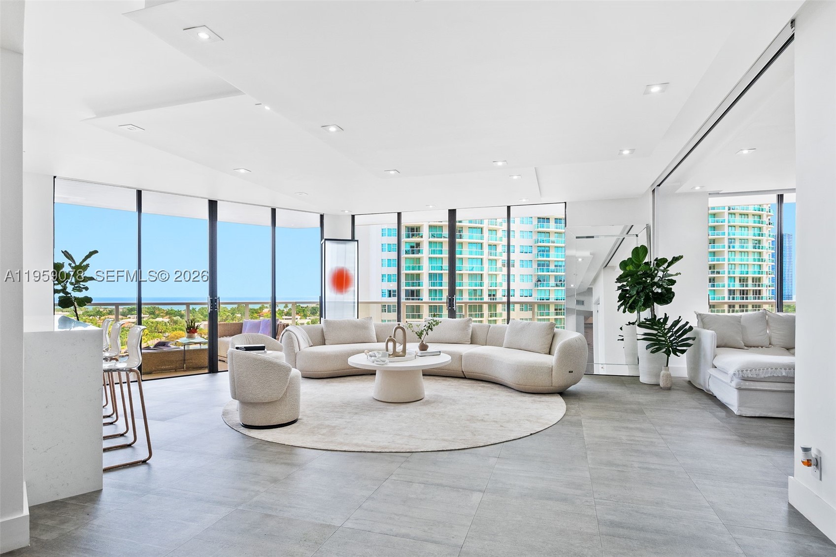 20281 E Country Club Dr #808, Aventura FL 33180