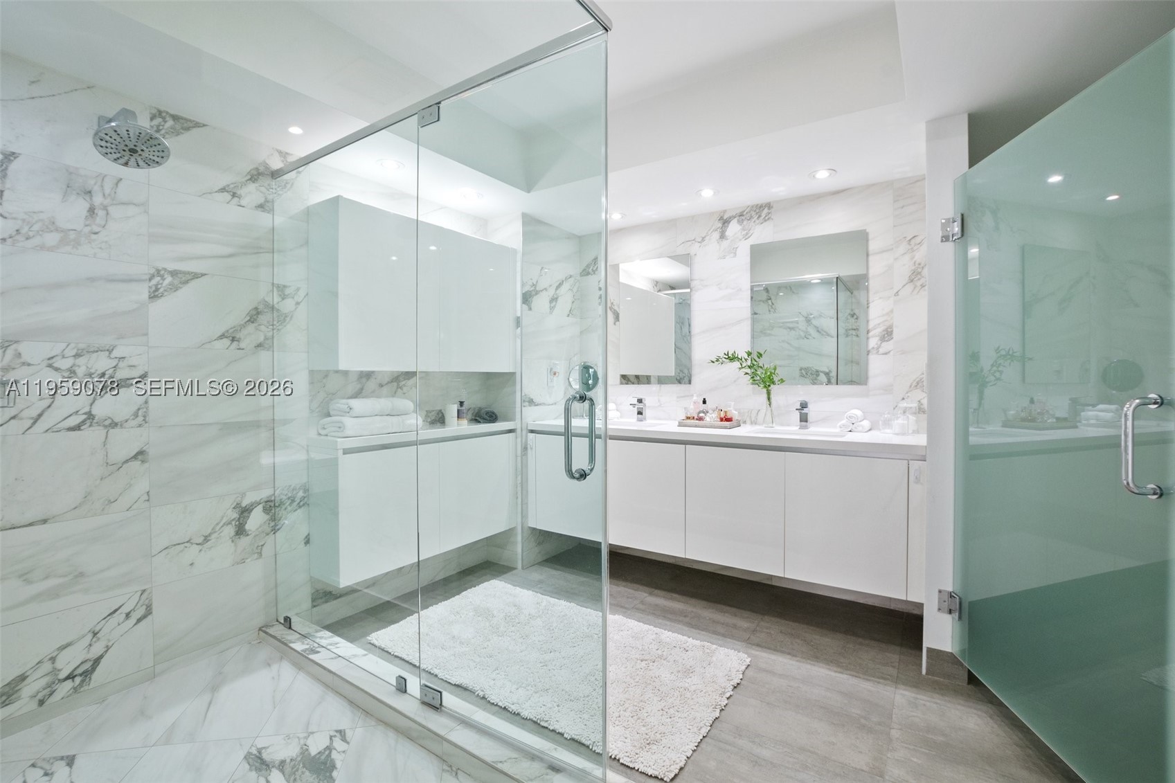 20281 E Country Club Dr #808, Aventura FL 33180