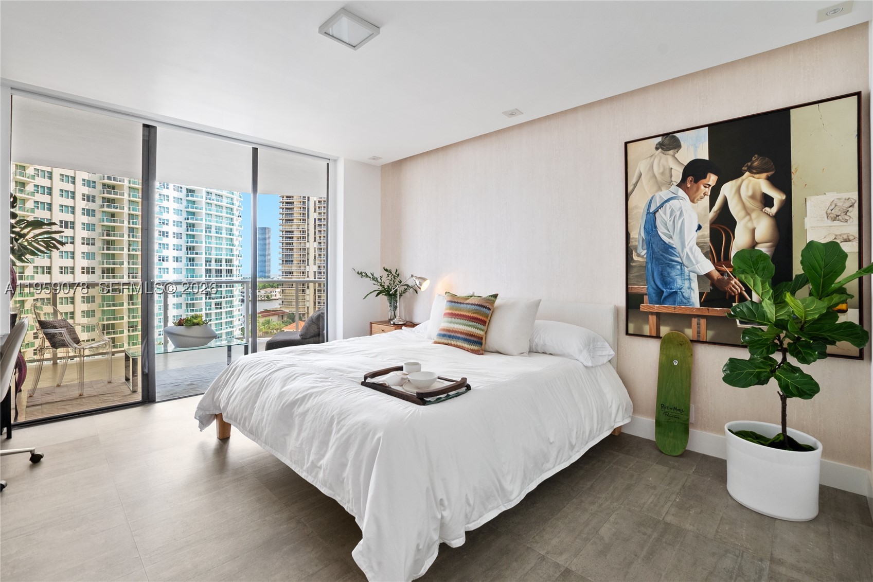 20281 E Country Club Dr #808, Aventura FL 33180