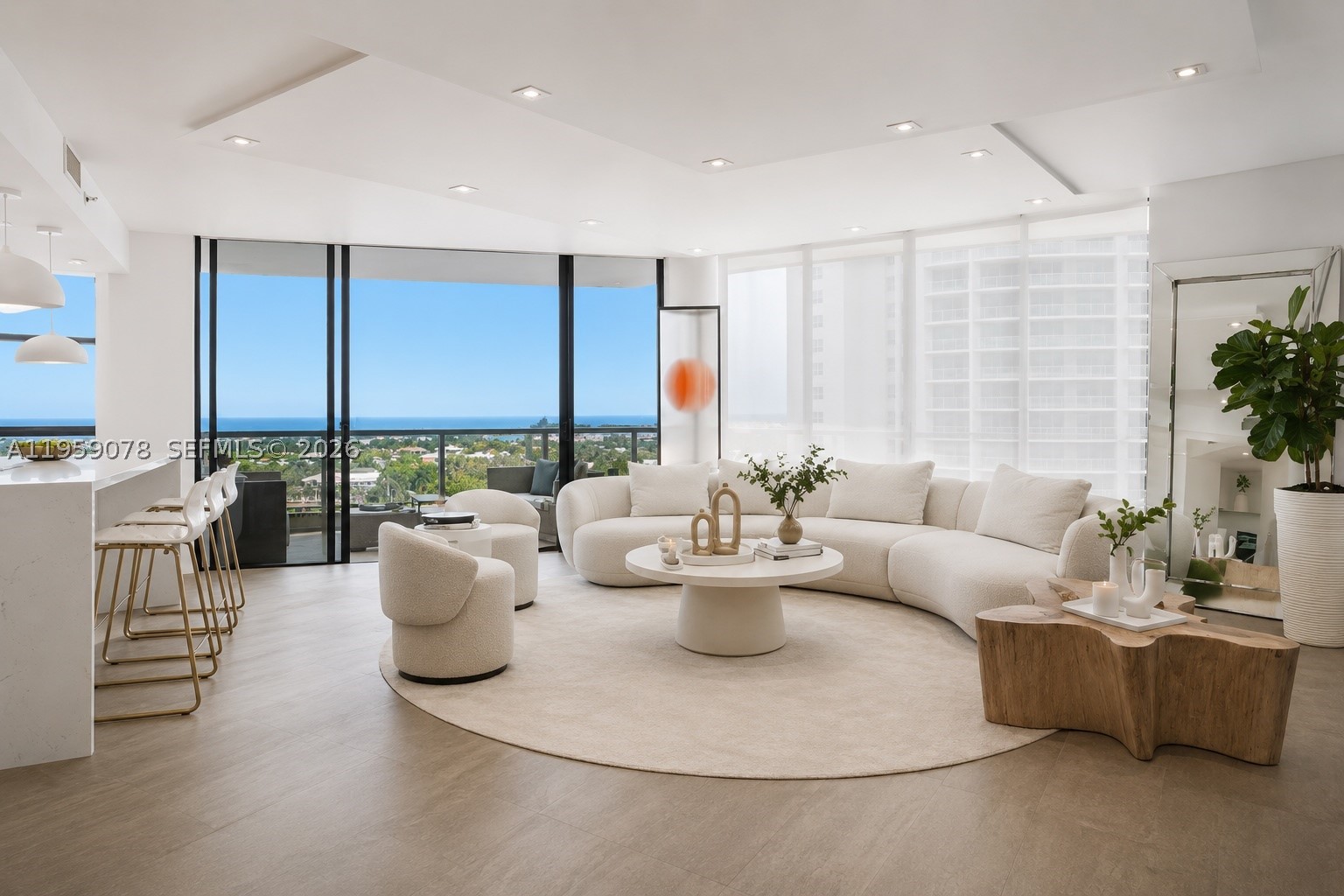 20281 E Country Club Dr #808, Aventura FL 33180