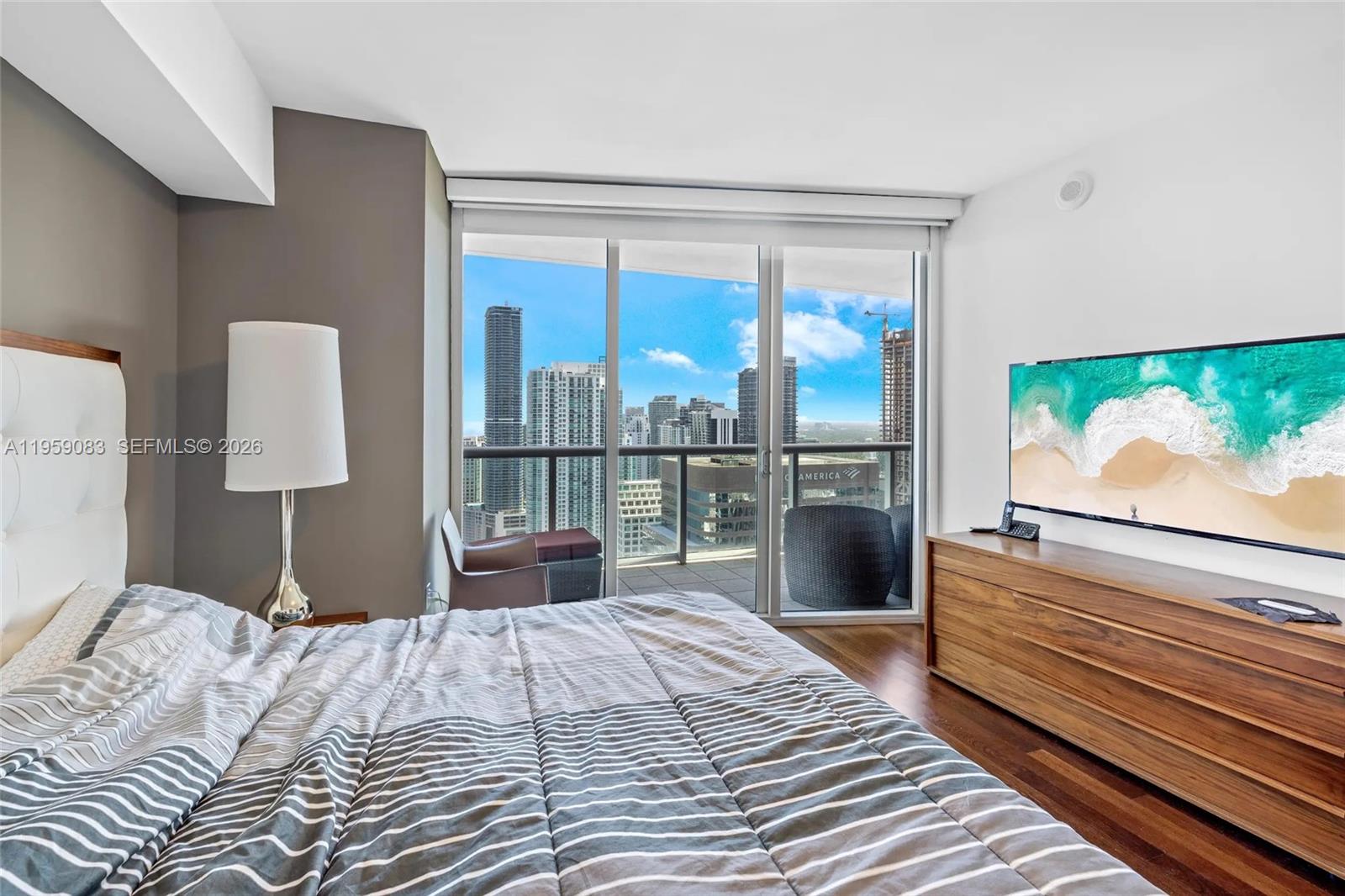 495 Brickell Ave #4805, Miami FL 33131