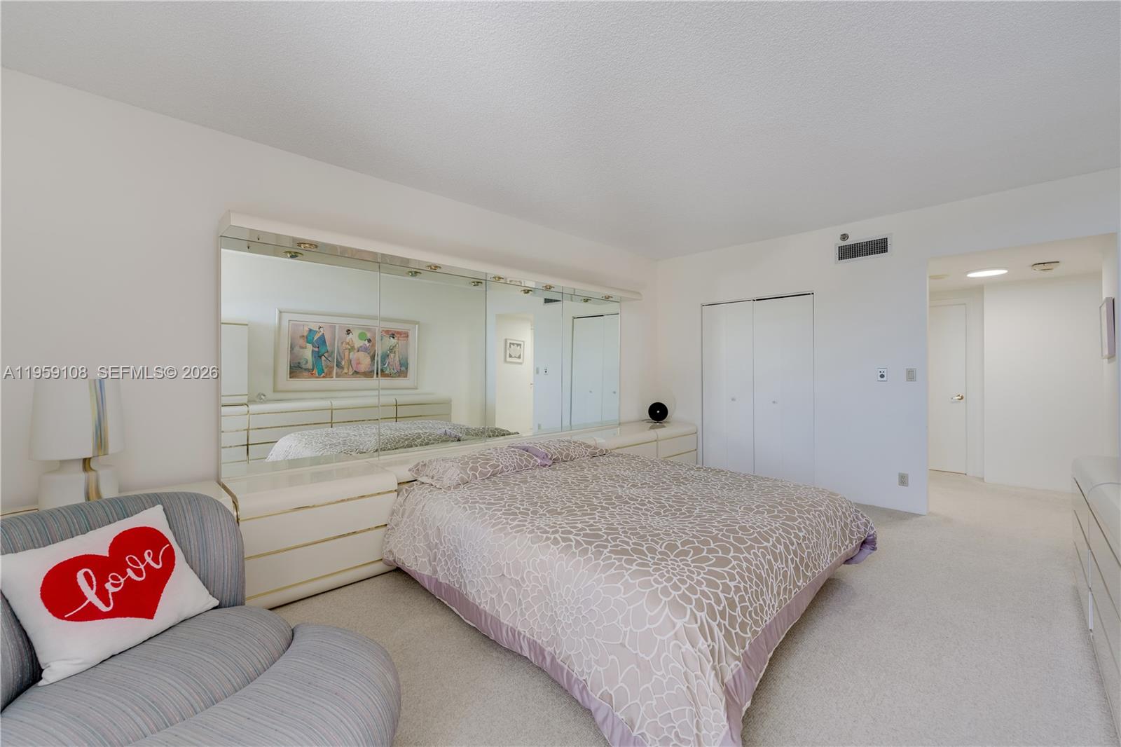20281 E Country Club Dr #M6, Aventura FL 33180
