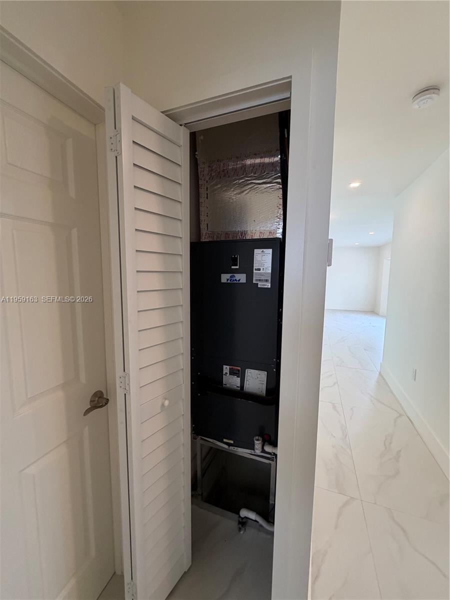 19221 SW 92nd Rd, Cutler Bay FL 33157