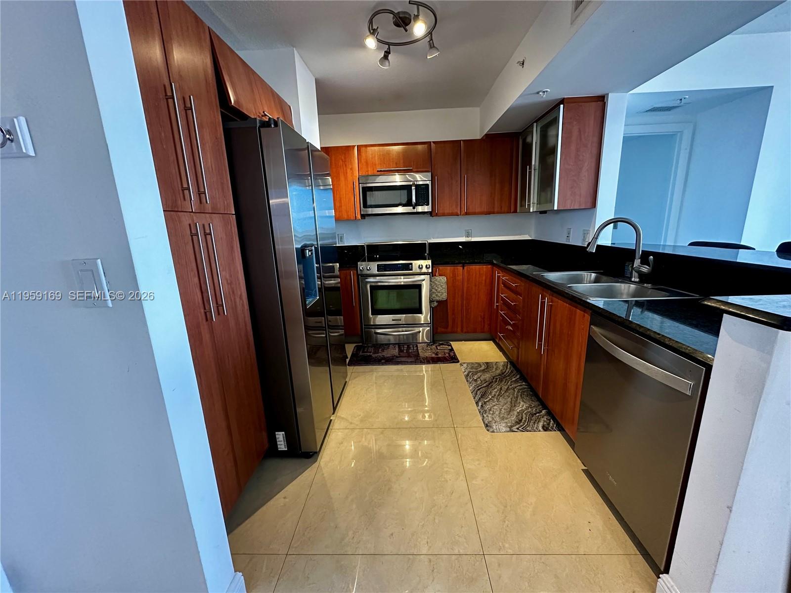 3232 SW 22nd Ter #1604, Miami FL 33145