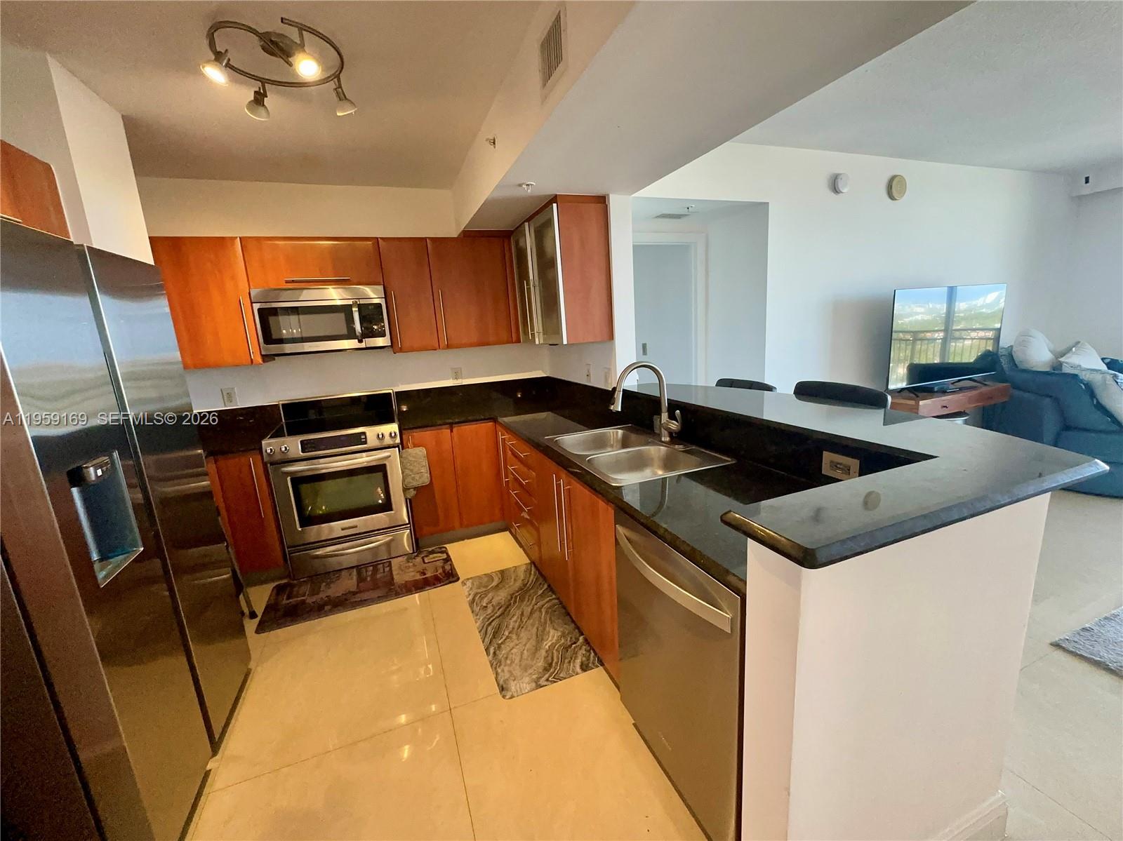 3232 SW 22nd Ter #1604, Miami FL 33145