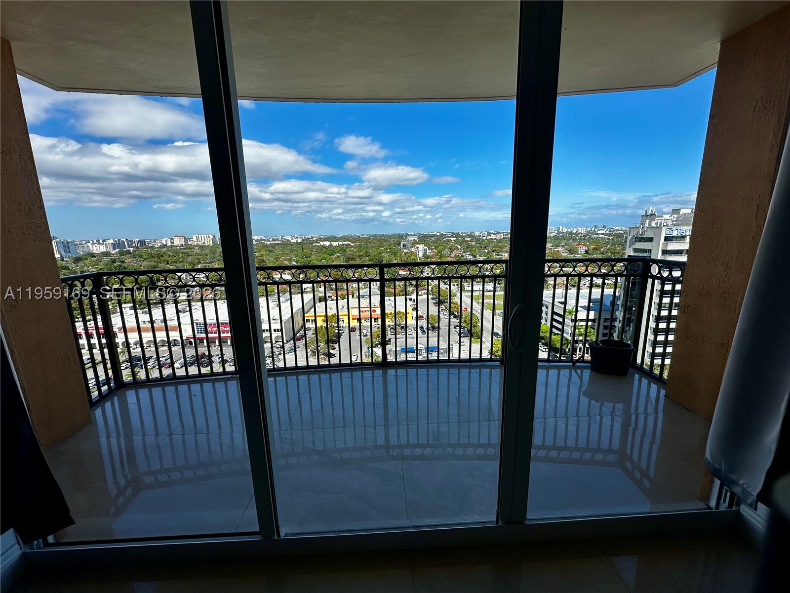 3232 SW 22nd Ter #1604, Miami FL 33145