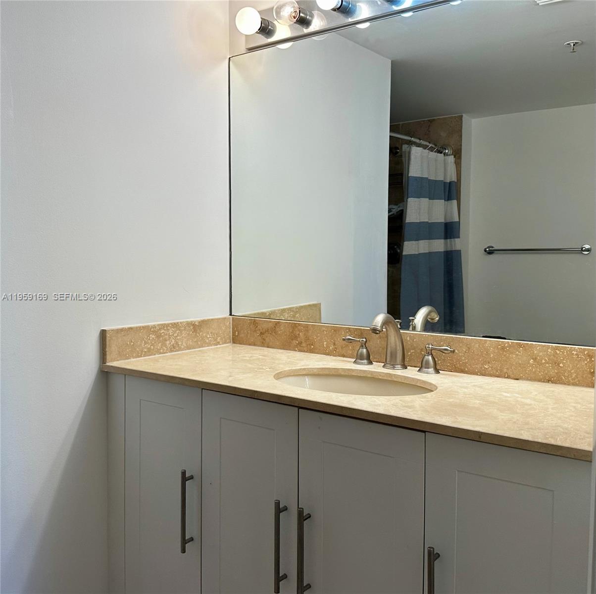 3232 SW 22nd Ter #1604, Miami FL 33145