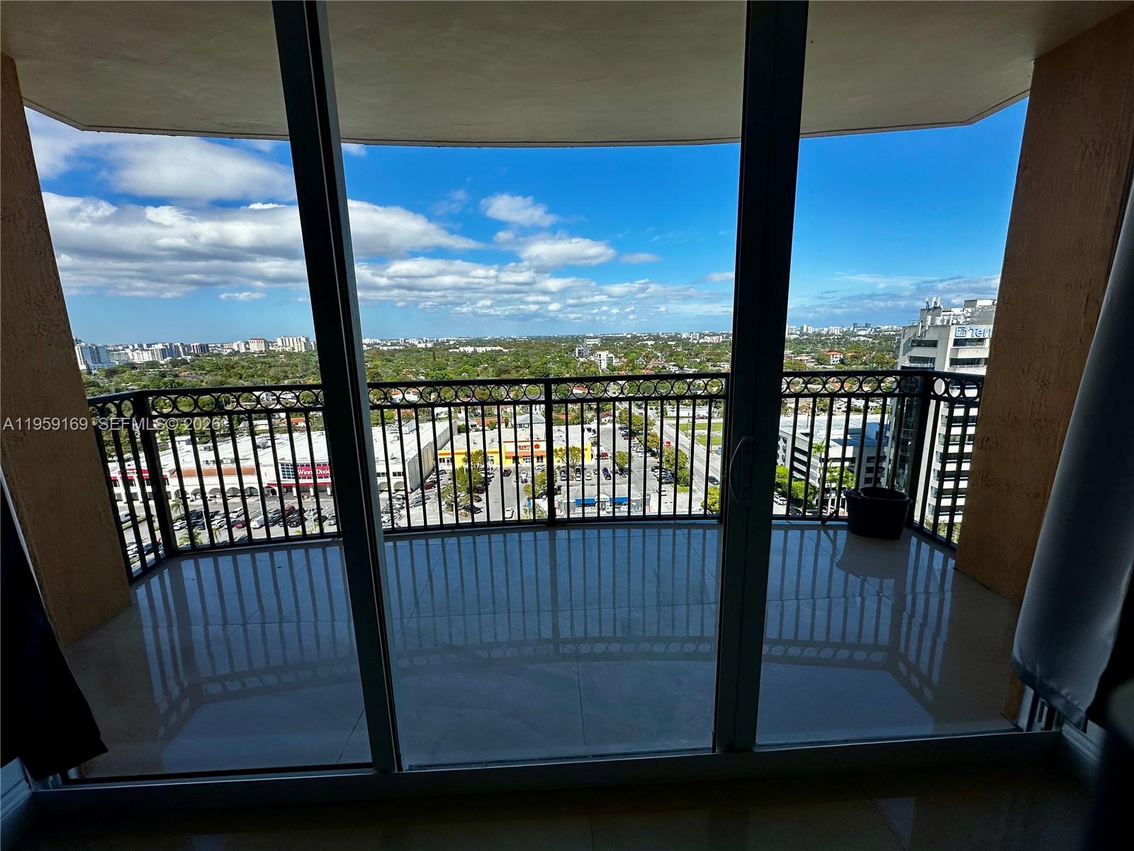 3232 SW 22nd Ter #1604, Miami FL 33145
