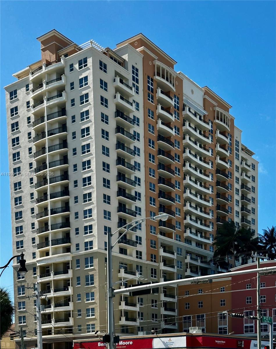 3232 SW 22nd Ter #1604, Miami FL 33145