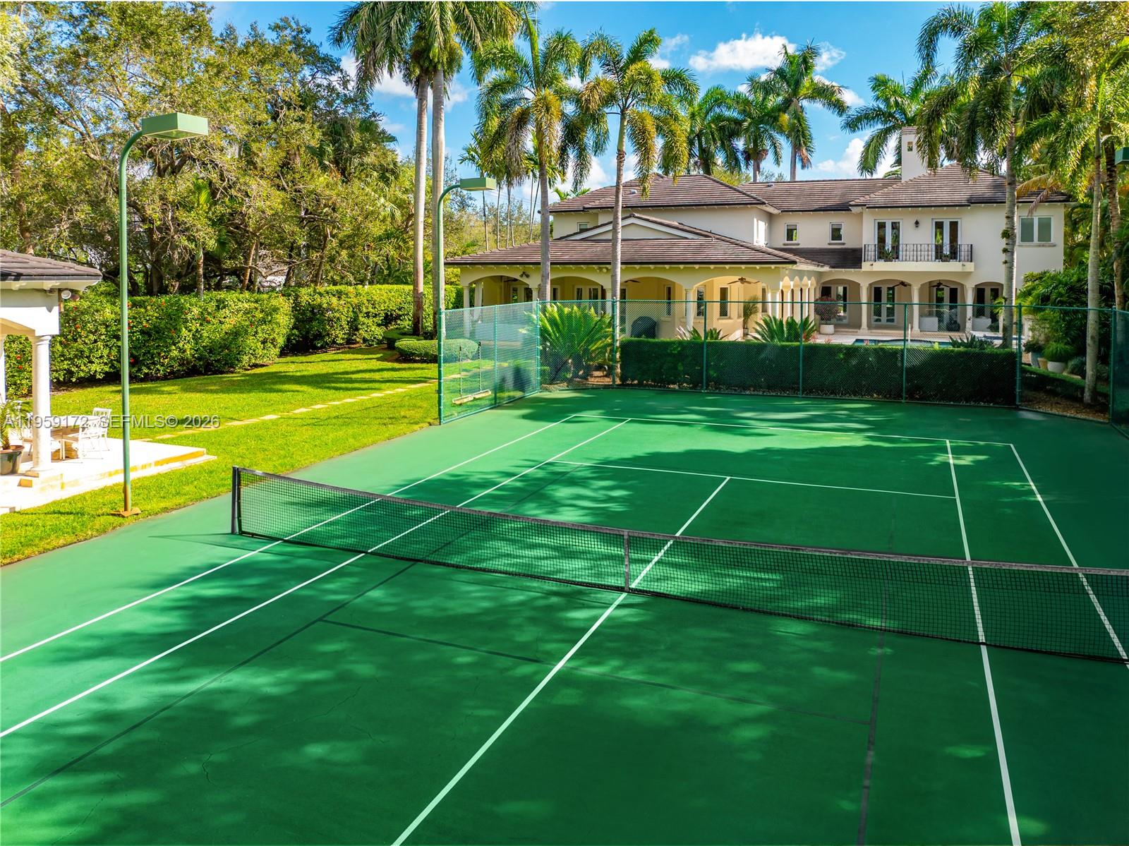 8400 SW 52nd Ave, Miami FL 33143