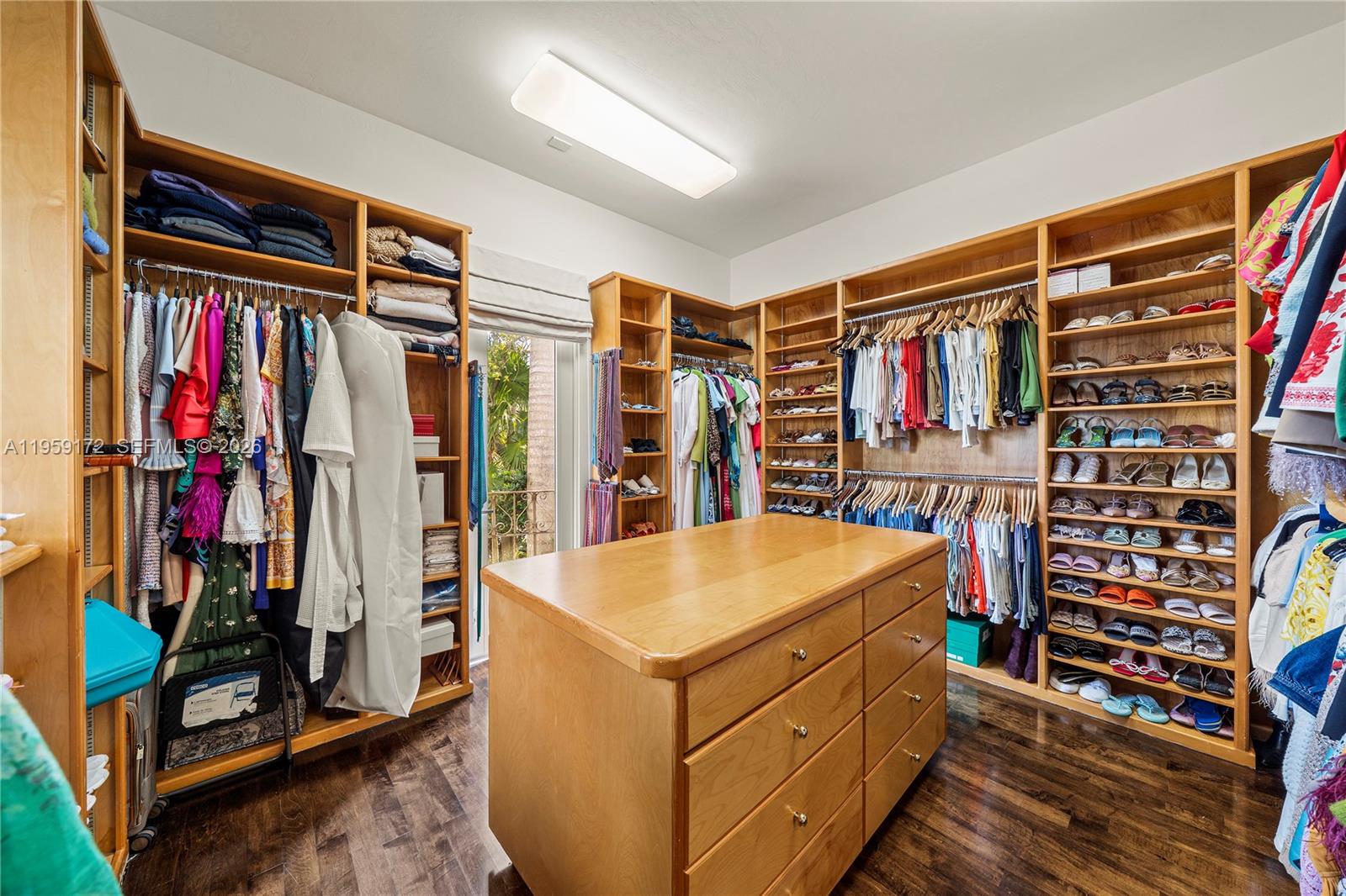 8400 SW 52nd Ave, Miami FL 33143