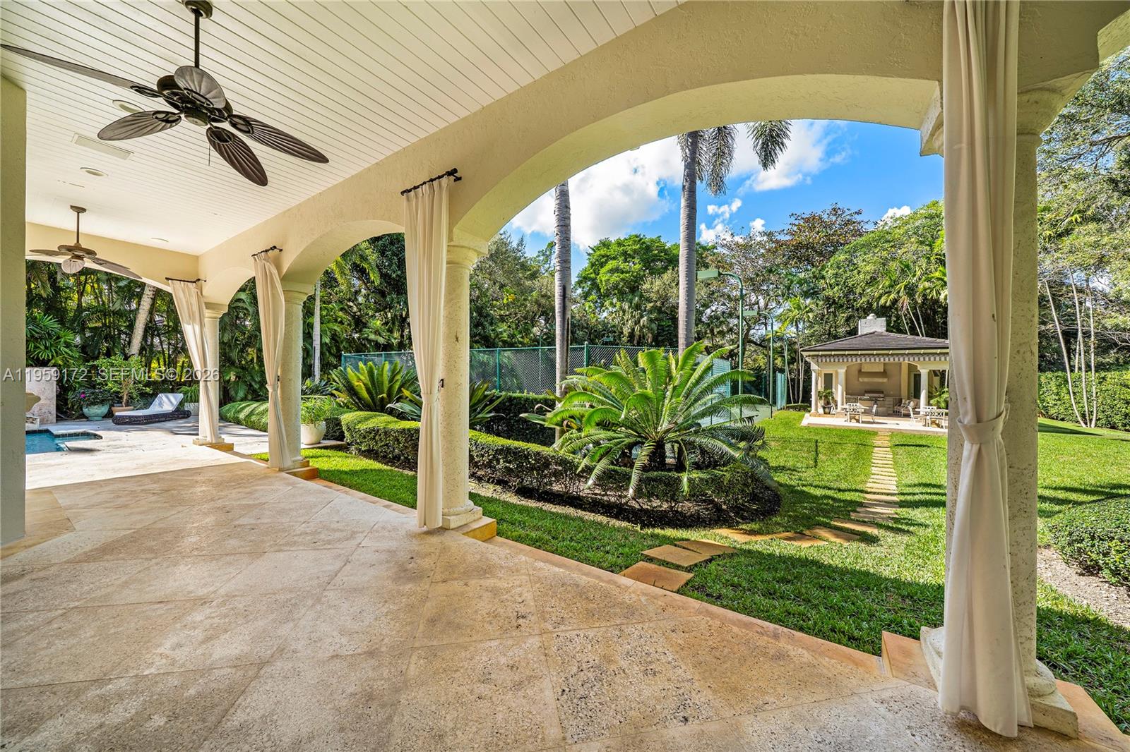 8400 SW 52nd Ave, Miami FL 33143