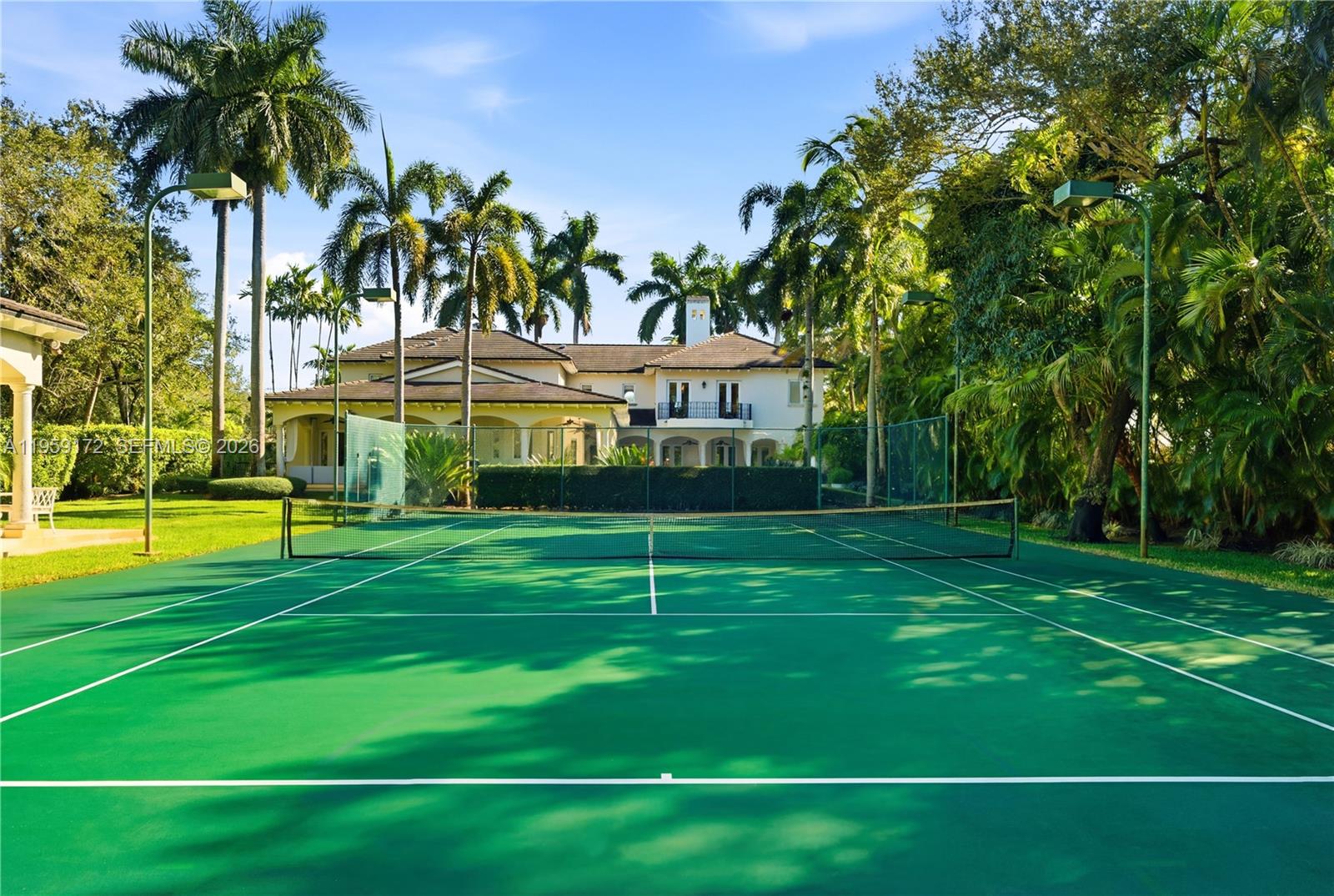 8400 SW 52nd Ave, Miami FL 33143