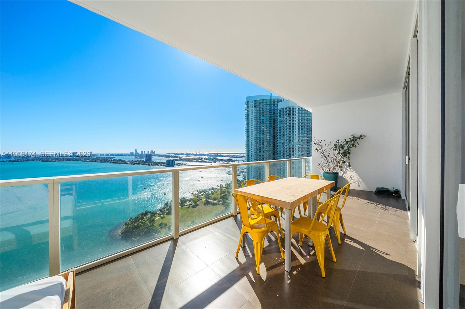 2020 N Bayshore Dr #2908, Miami FL 33137