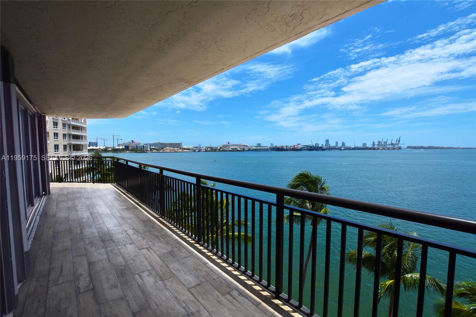 540 Brickell Key Dr #732, Miami FL 33131