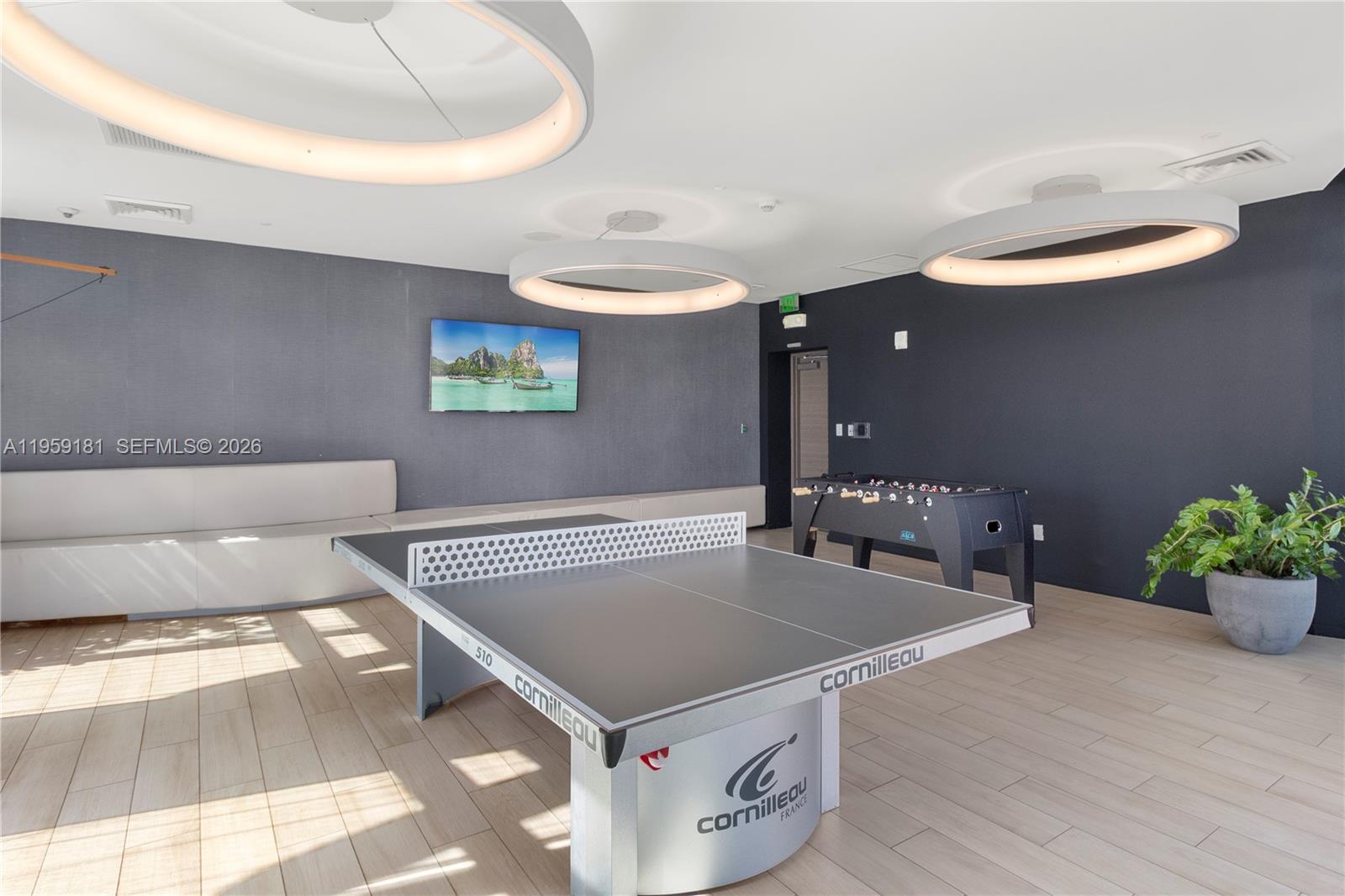 1100 S Miami Ave #1609, Miami FL 33130