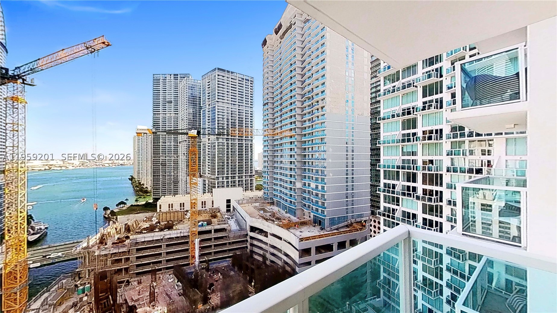 31 SE 5th St #2408, Miami FL 33131