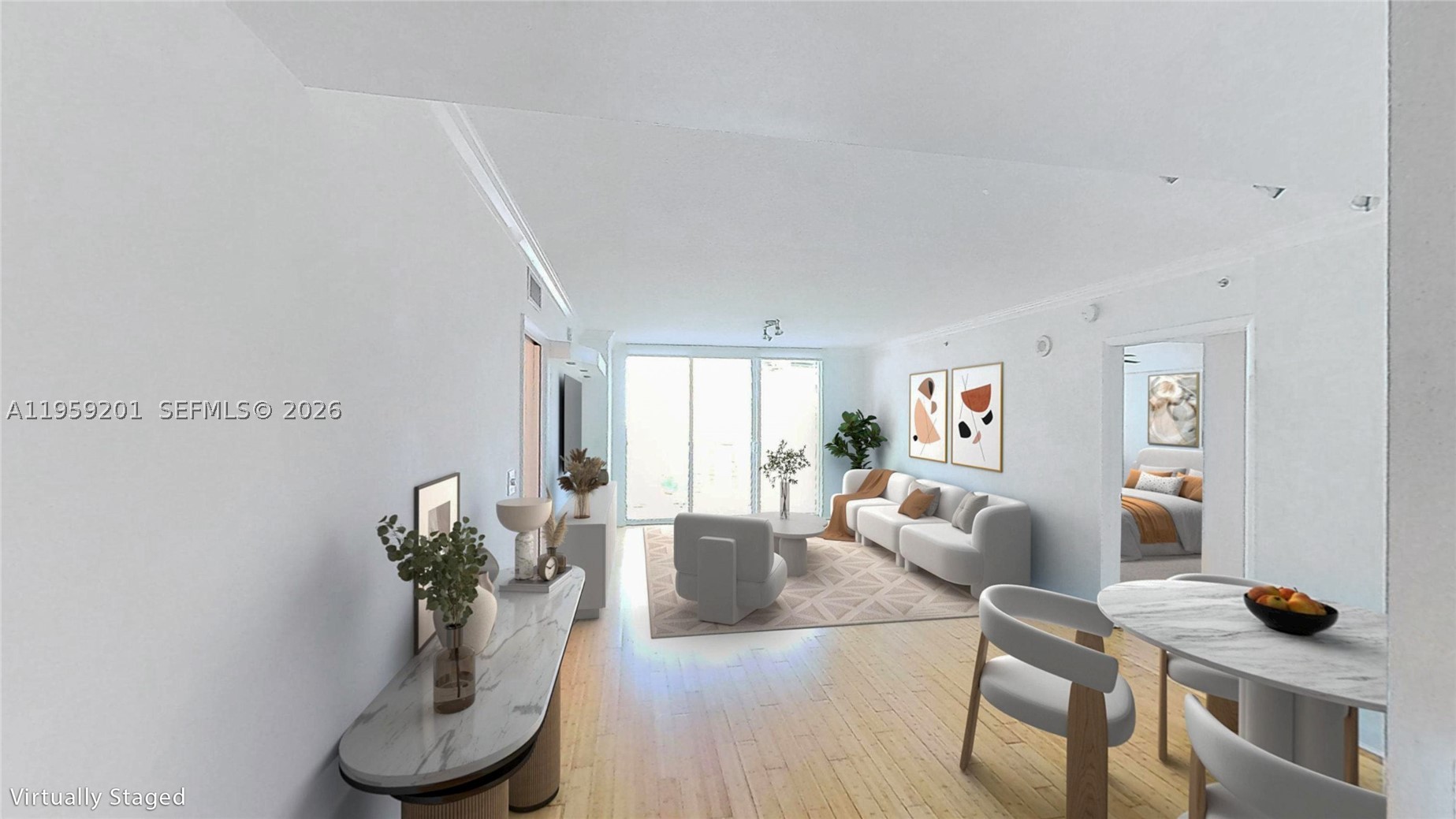 31 SE 5th St #2408, Miami FL 33131