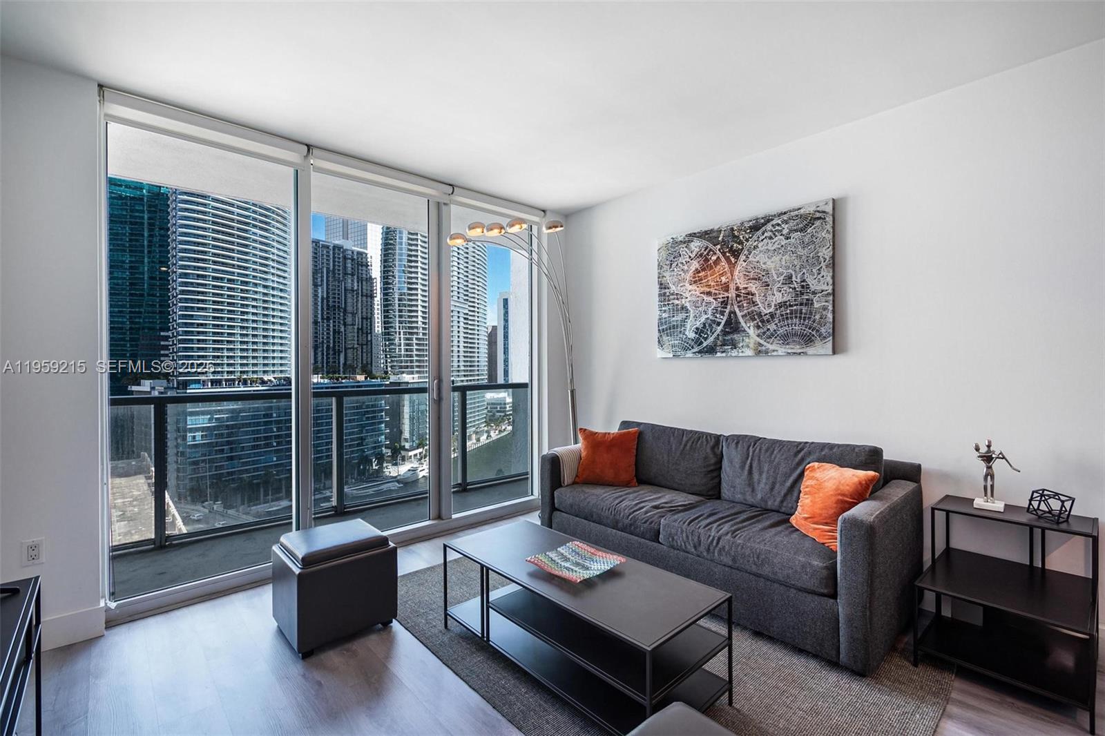 500 Brickell Ave #1903, Miami FL 33131