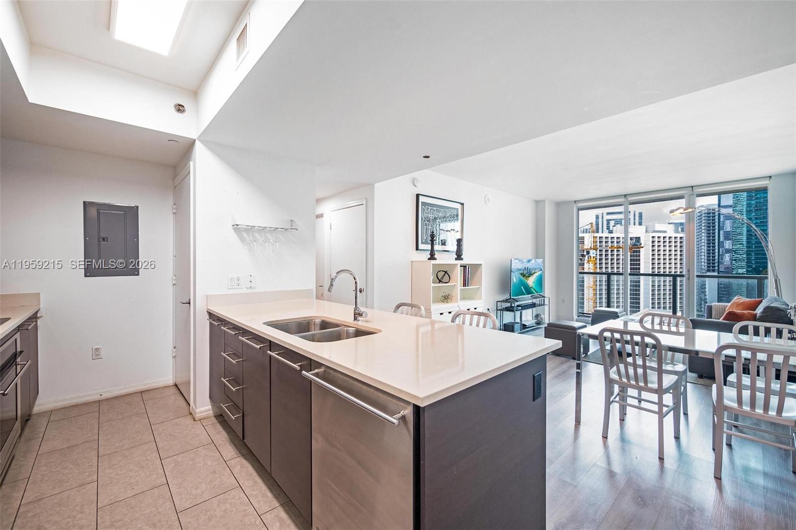 500 Brickell Ave #1903, Miami FL 33131
